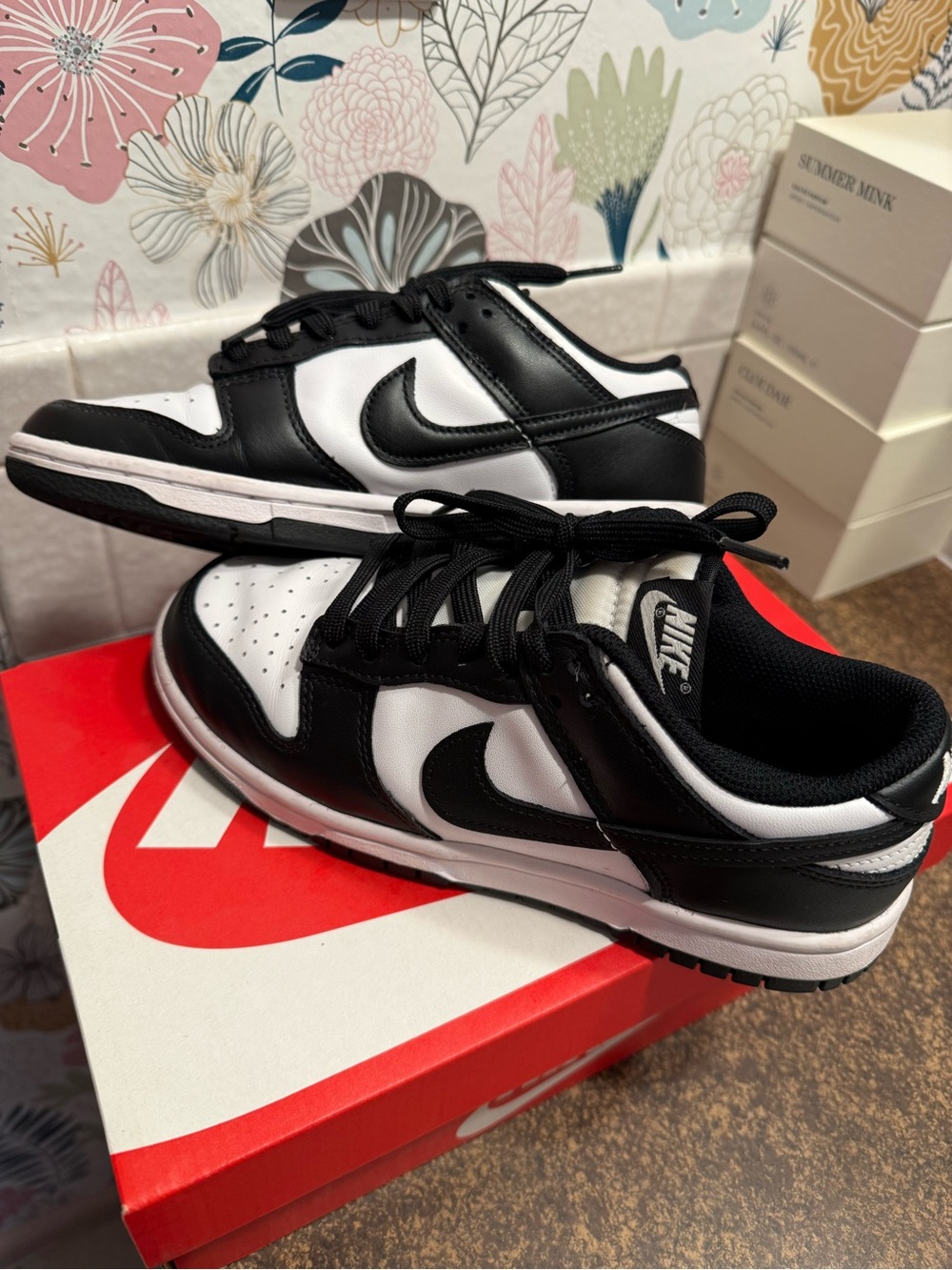 Women’s Nike dunk low panda